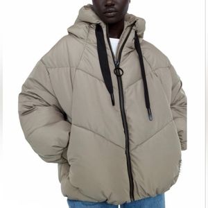 Zara puffer hooded jacket